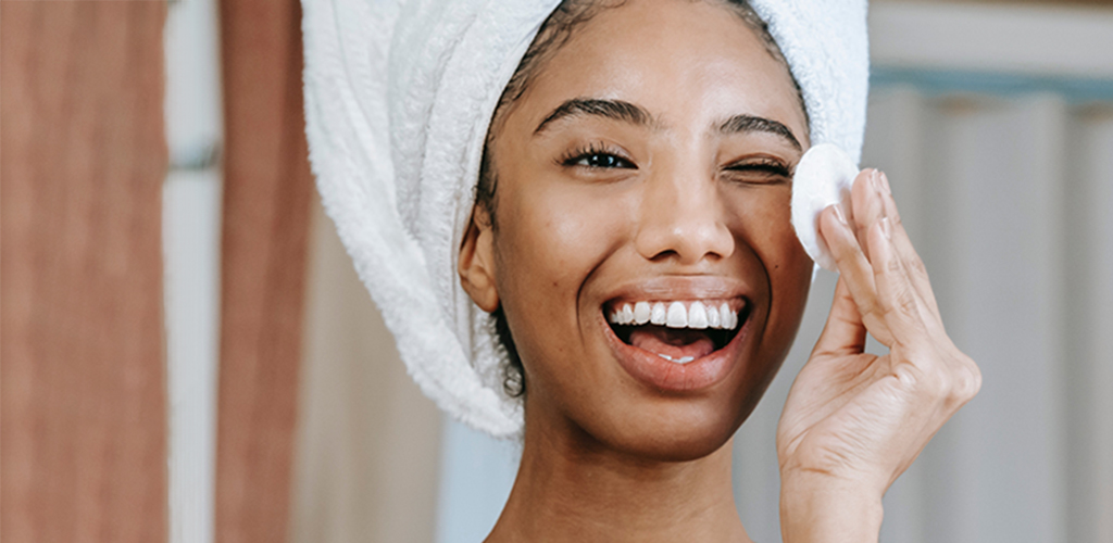 oogmakeup remover waterproof