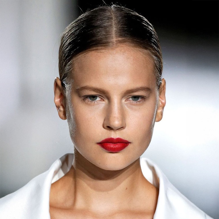 lipstick-only-trend