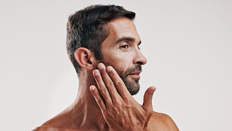 soins de la barbe clairsemée						 soins de la barbe clairsemée