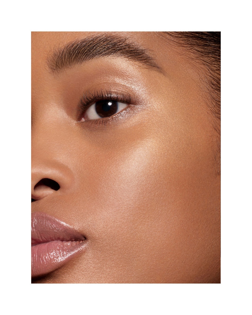 PAT MCGRATH Sublime Perfection Concealer Medium 21 - Medium with Neutral Olive Undertones 3