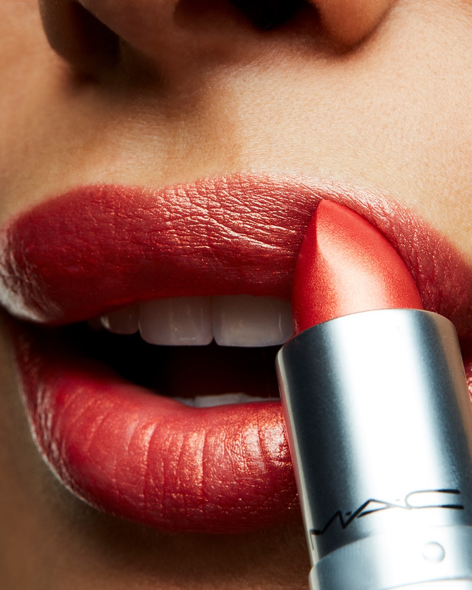 M.A.C FROST LIPSTICK ROUGE À LÈVRES PERLÉ - FINI SEMI-LUSTRÉ Cb 96 3