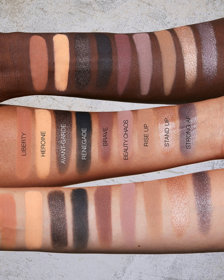 18W EYESHADOW PALETTE