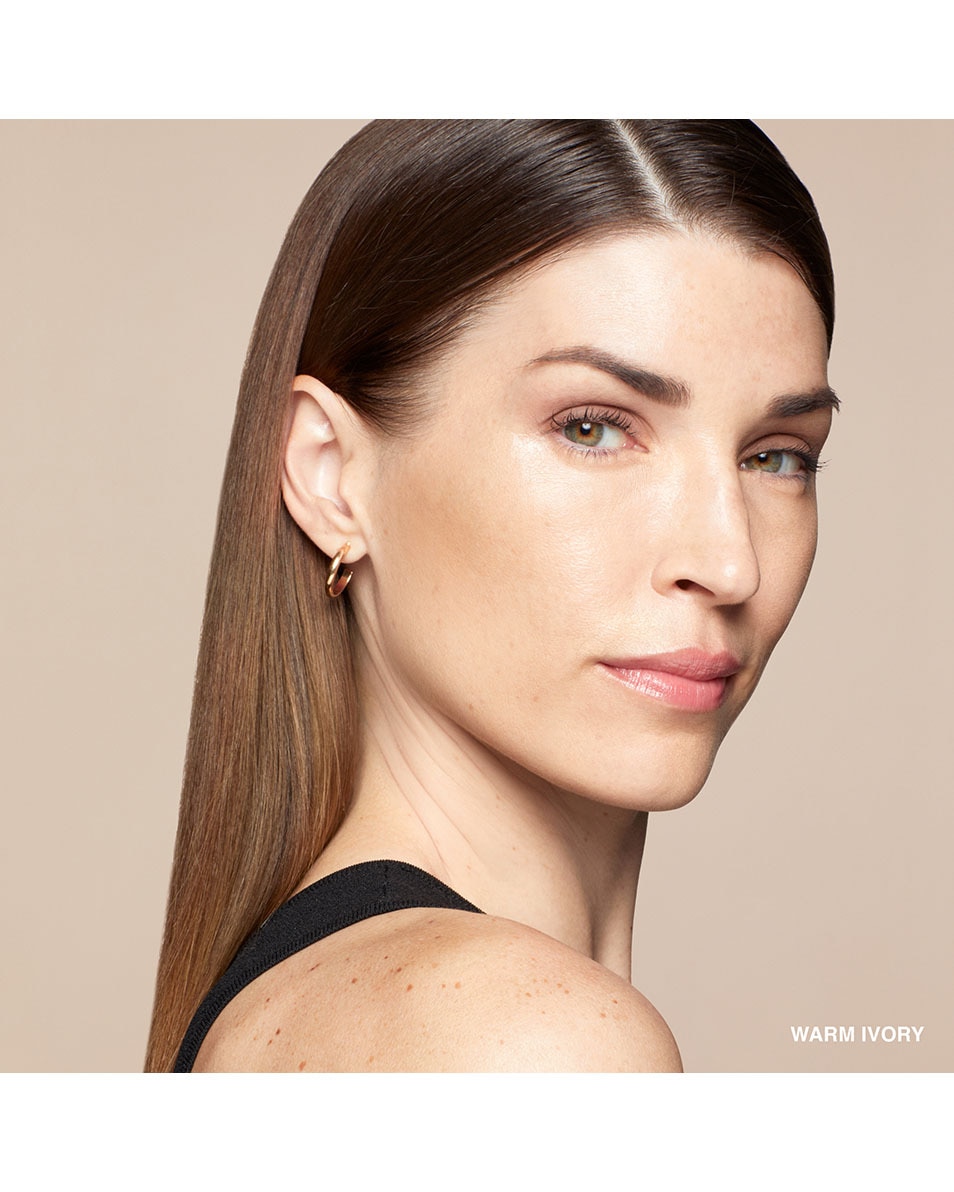 BOBBI BROWN Skin Corrector Stick Hydraterende corrector stick- verheldert donkere kringen WARM IVORY 3