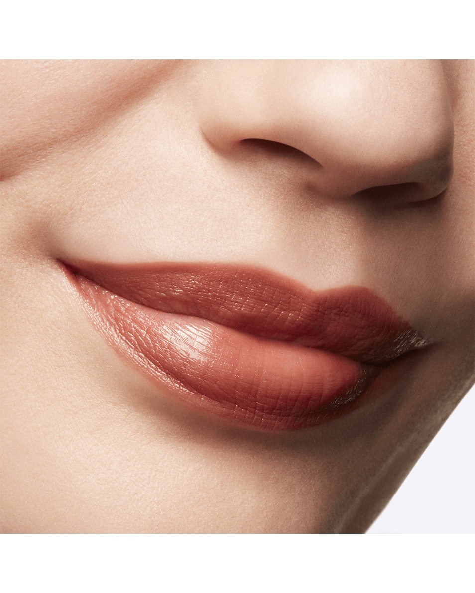 M.A.C Lustreglass Sheer-Shine Lipstick Transparente & brillant - fini lumineux & longue tenue Like I Was Saying... 3