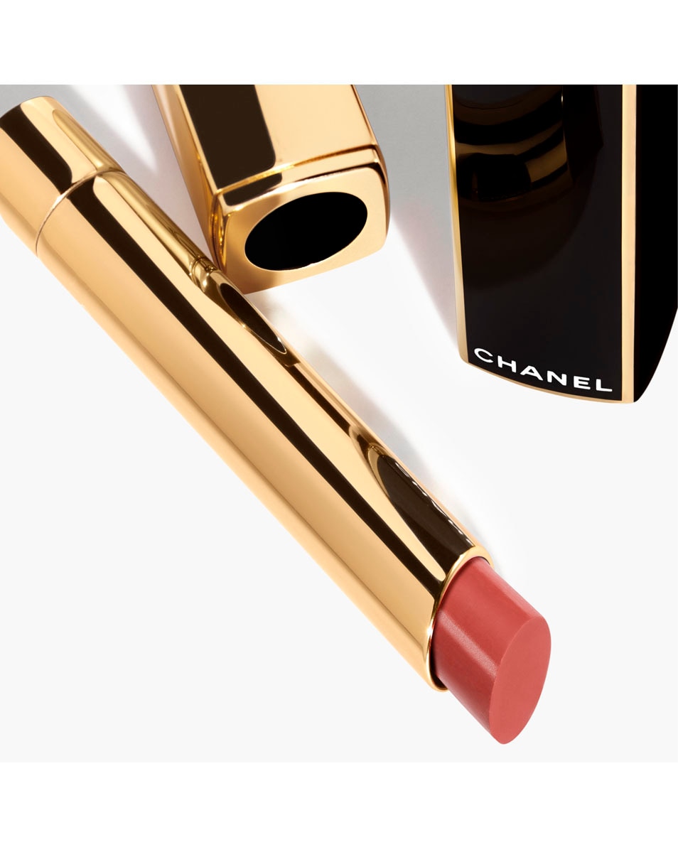 Chanel ROUGE ALLURE L'EXTRAIT LE ROUGE HAUTE INTENSITÉ. EXTRAIT DE LUMIÈRE ET DE SOIN. RECHARGEABLE ORANGE POLAIRE