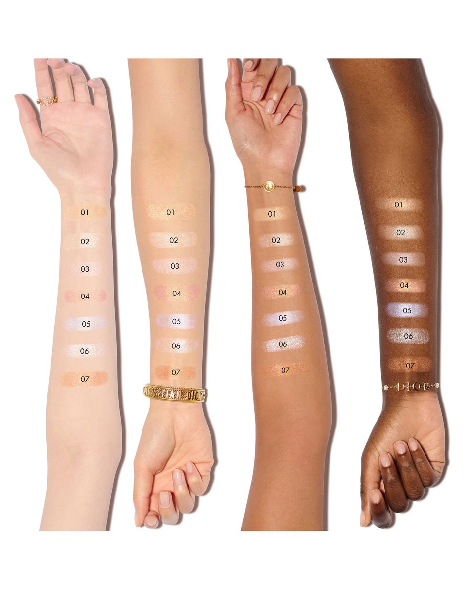 DIOR Dior Forever Glow Luminizer - Long Wear Highlighter Highlighter longue tenue - infusé d'acide hyaluronique 02 Gold Halo 3