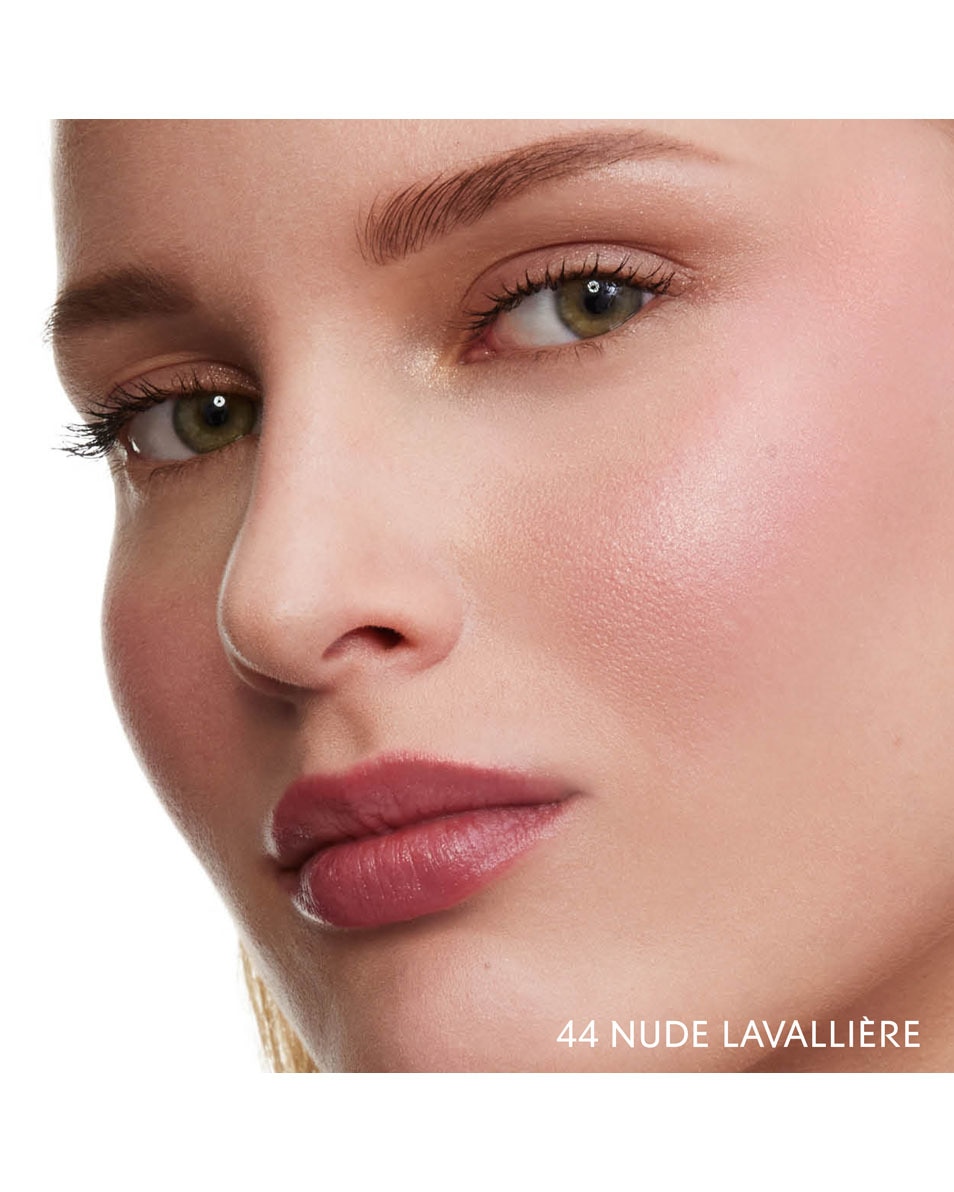 YVES SAINT LAURENT Make Me Blush BOLD BLURRING BLUSH Nude Lavallière 3