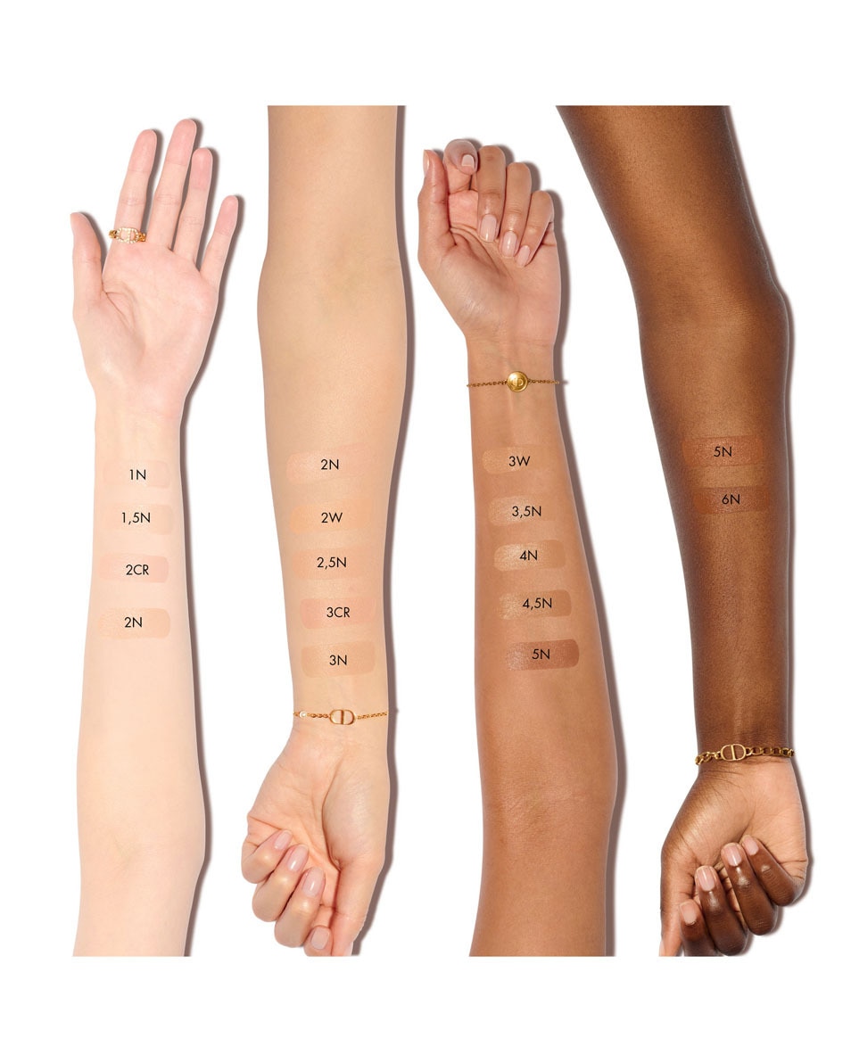 DIOR Dior Forever Hydra Nude - Natural Perfection Foundation Fond de teint hydratation 48h - infusé d'acide hyaluronique 1,5 N Neutral 3