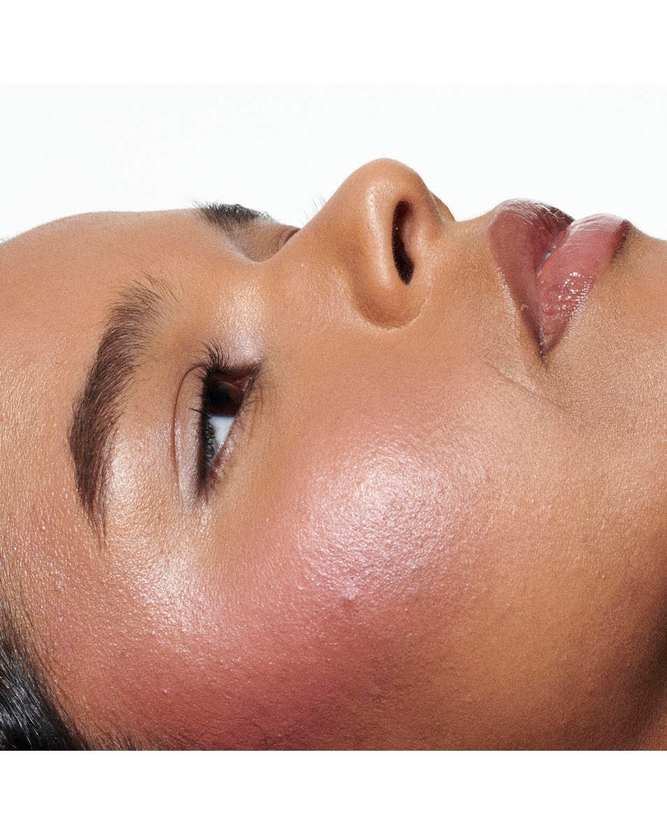 M.A.C STROBE BEAM LIQUID BLUSH Blush liquide à formule modulable Magic Aura 3