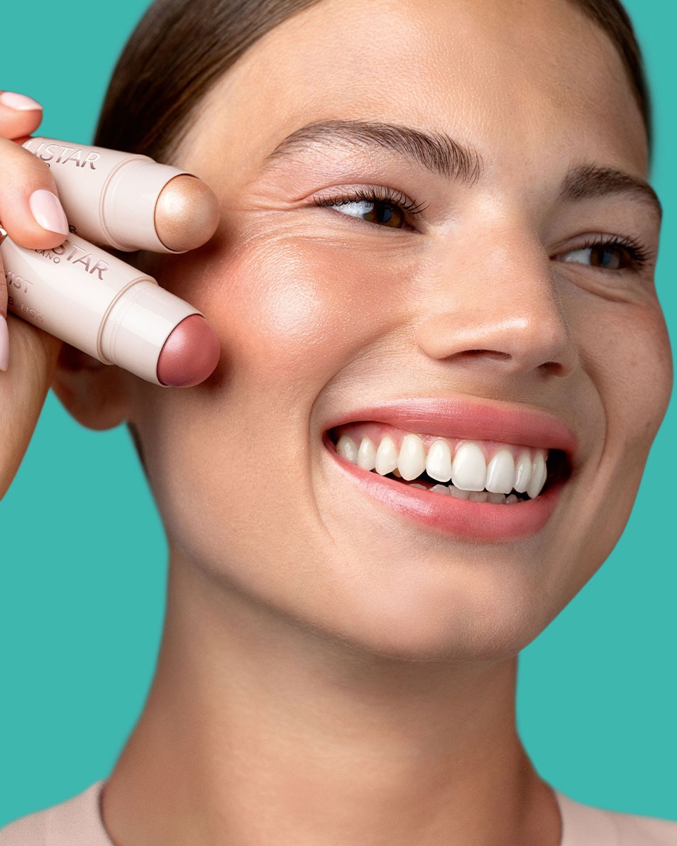 COLLISTAR Twist Glowy Highlighter 02 - Luna 3