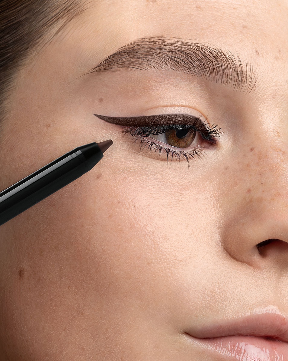 COLLISTAR Twist Design Eye Pencil 02 - Espresso Brown Matte 3