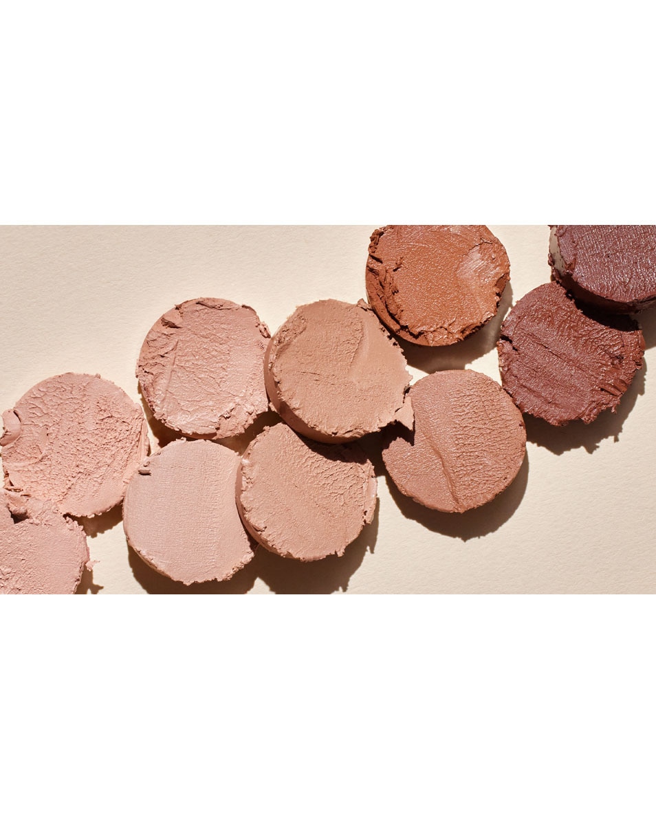 BE Creative Make Up Bluring Balm stick Stick multi-usage Found de teint 104N 3