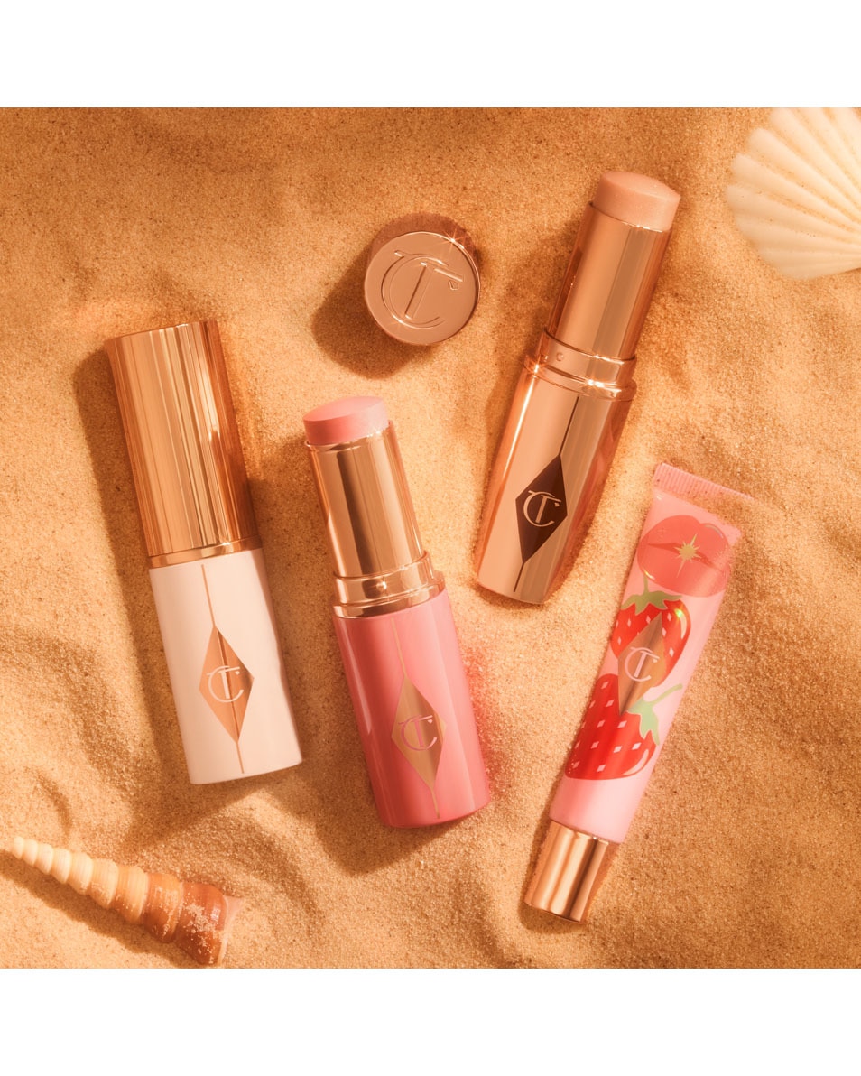 CHARLOTTE TILBURY UNREAL UNREAL HIGHLIGHTER GLAZED GODDESS 3