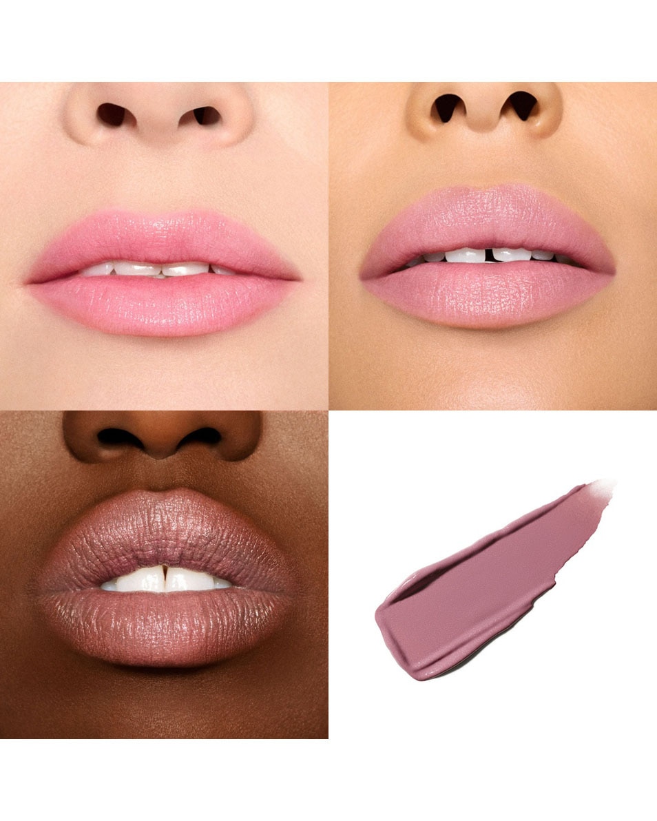 M.A.C Lustreglass Sheer-Shine Lipstick Zijdezachte, glanzende lippenstift Not Humbled Just Bragging 3