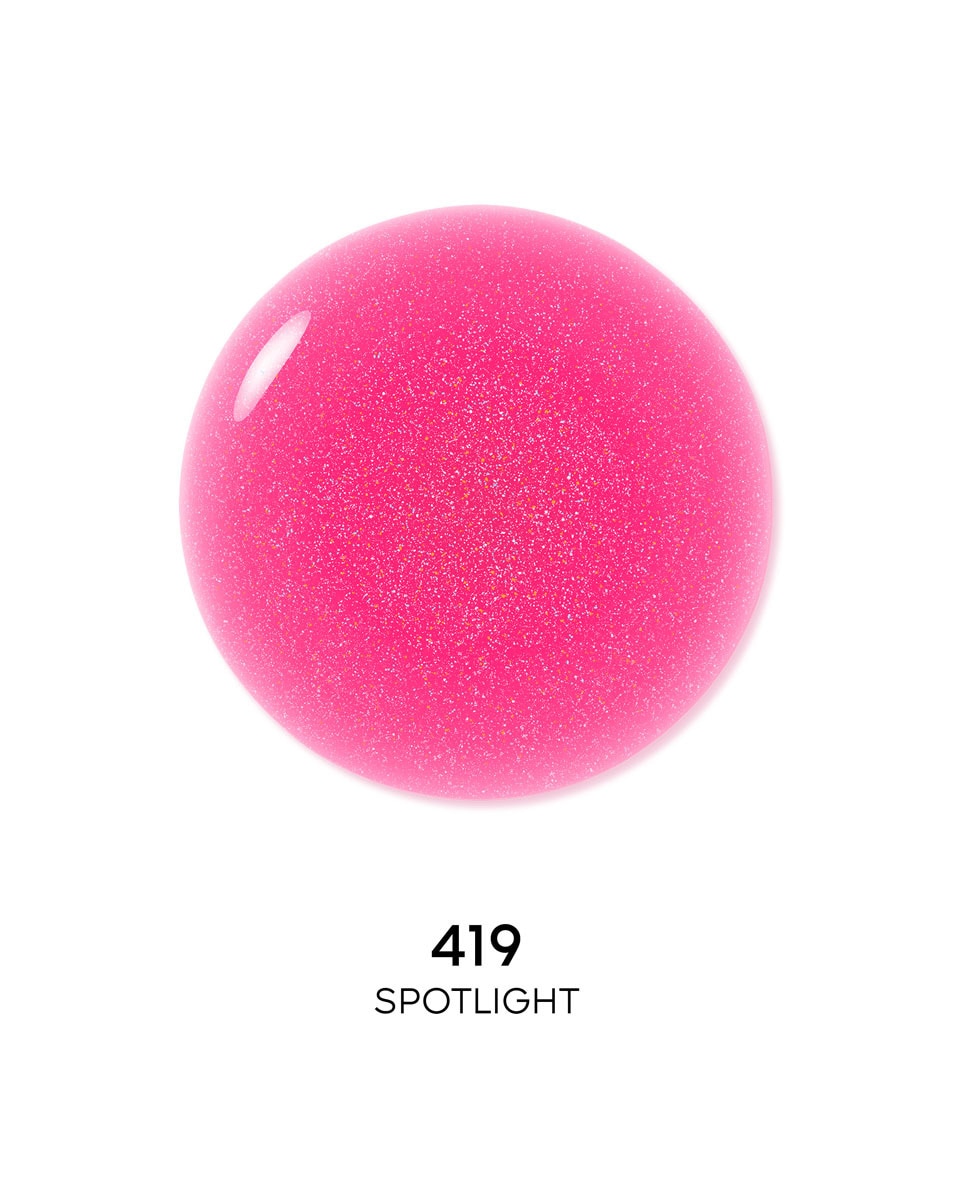 GUERLAIN KISS KISS Bee Glow Oil Een met honing verrijkte, getinte lipolie die voor 92% samengesteld is uit ingrediënten van natuurlijke oorsprong 419 SPOTLIGHT 3
