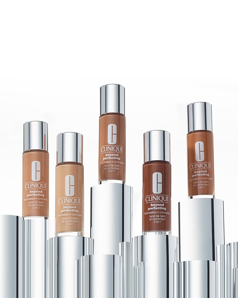 CLINIQUE BEYOND PERFECTING™ FOUNDATION + CONCEALER FOUNDATION & CONCEALER IN 1 - 24U LANGHOUDEND & HYDRATEREND CN 10 Alabaster 3