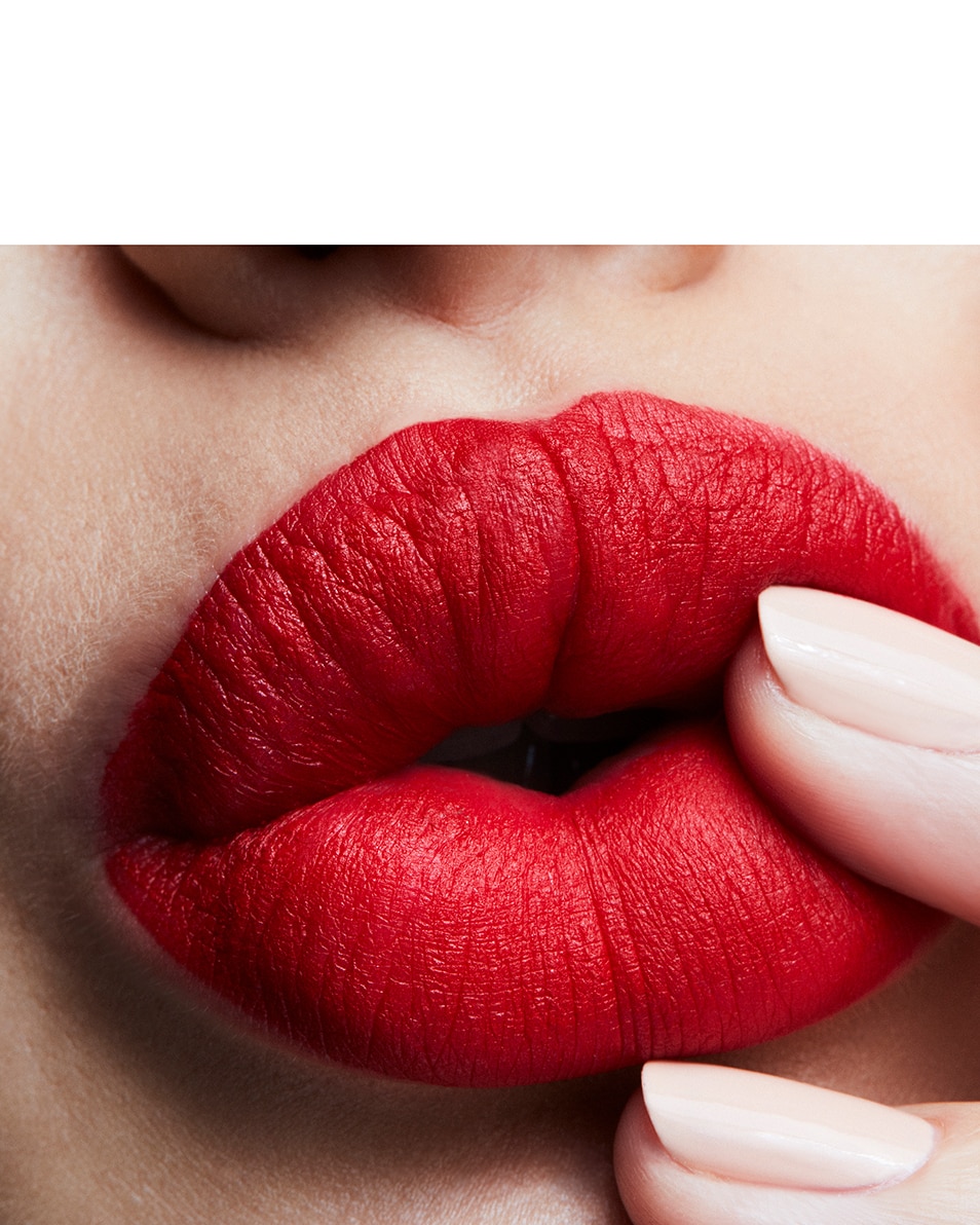 M.A.C RETRO MATTE LIQUID LIP COLOUR LANGHOUDENDE, VLOEIBARE LIPPENSTIFT- ZACHTE, GLADDE LIPPEN Feels So Grand 3