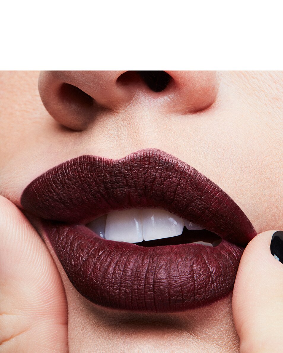 M.A.C RETRO MATTE LIQUID LIP COLOUR ROUGE À LÈVRES LIQUIDE - LONGUE TENUE DE 8H High Drama 3