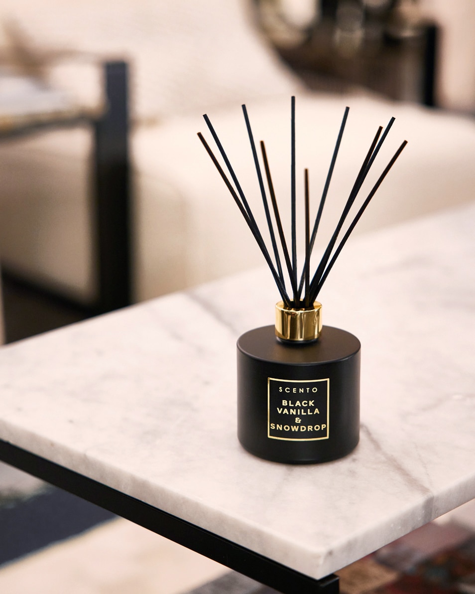 SCENTO BLACK VANILLA & SNOWDROP FRAGRANCE DIFFUSER 200 ML 4