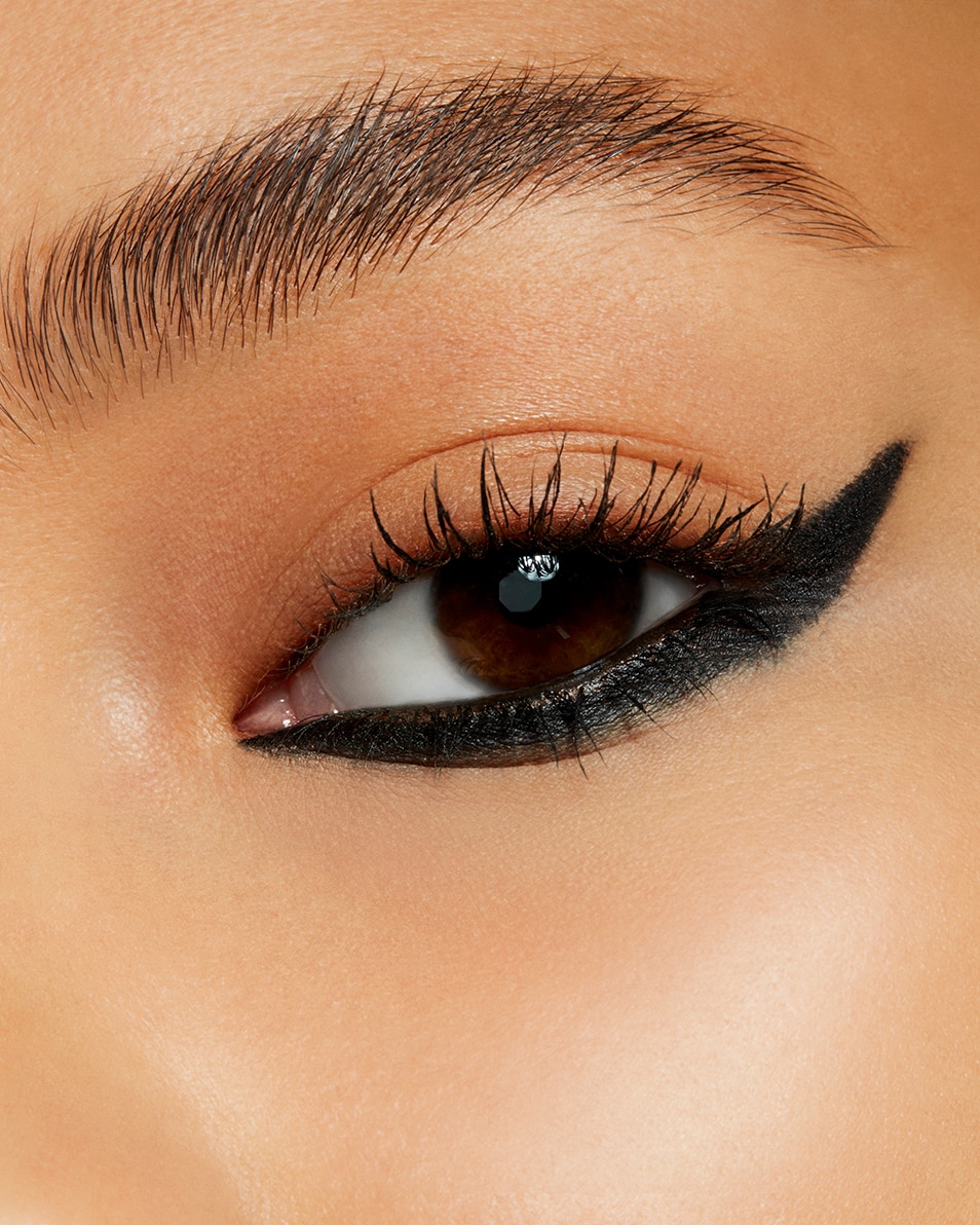 M.A.C EYE KOHL EYELINER KOHL OOGPOTLOOD VOOR GEBRUIK WATERLIJN- MATTE FINISH Obsidian Black 4