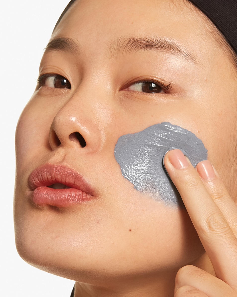 HOUTSKOOL MASKER & SCRUB IN 1 - ONTGIFTEND - ALLE HUIDTYPES