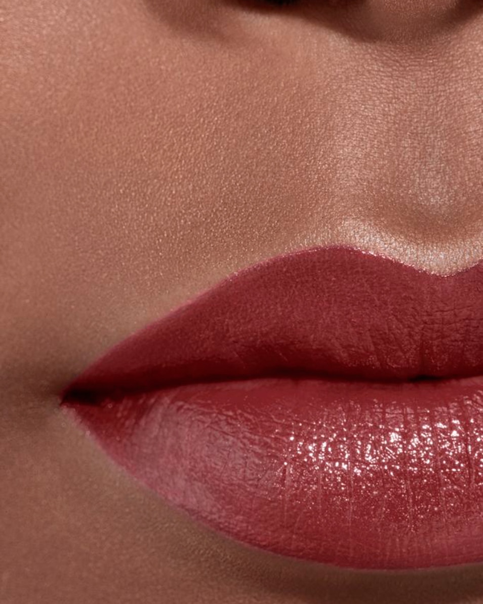 CHANEL ROUGE ALLURE L'EXTRAIT LE ROUGE HAUTE INTENSITÉ EXTRAIT DE LUMIÈRE ET DE SOIN ROSE INVINCIBLE 4