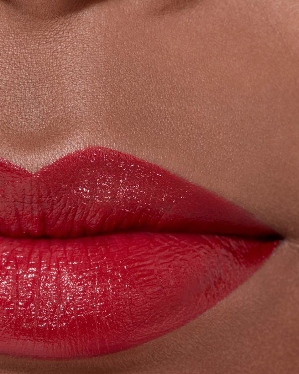 CHANEL ROUGE ALLURE L'EXTRAIT LE ROUGE HAUTE INTENSITÉ EXTRAIT DE LUMIÈRE ET DE SOIN ROUGE ROYAL 4
