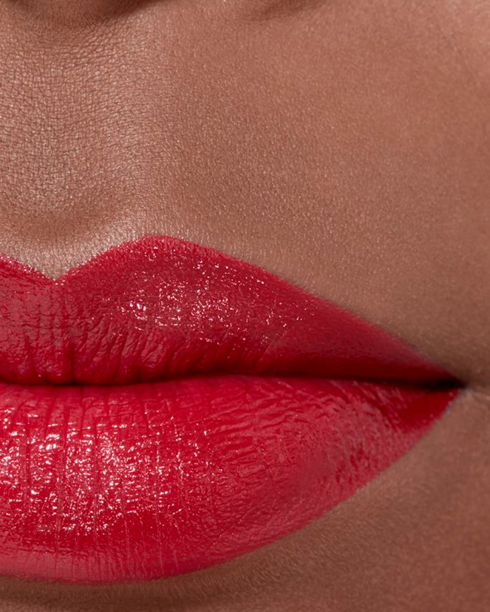 CHANEL ROUGE ALLURE L'EXTRAIT DE BIJZONDER INTENSE STRALENDE EN VERZORGENDE LIPPENSTIFT NAVULLING ROSE TURBULENT 4