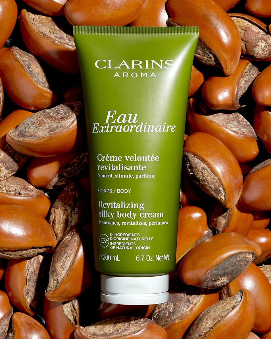 EAU EXTRAORDINAIRE CRÈME VELOUTÉE REVITALISANTE