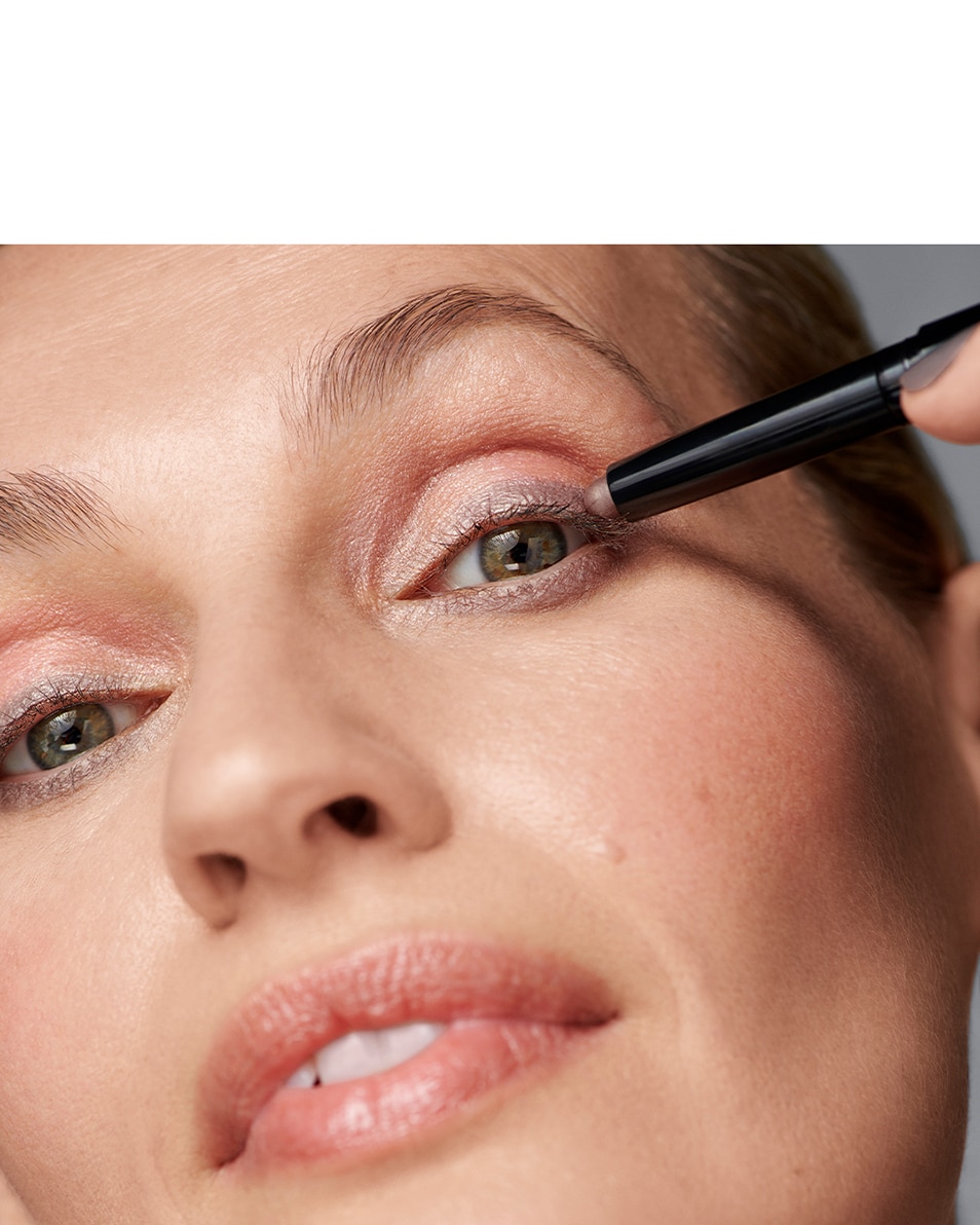 FARD À PAUPIÈRES STICK WATERPROOF- LONGUE TENUE DE 8H