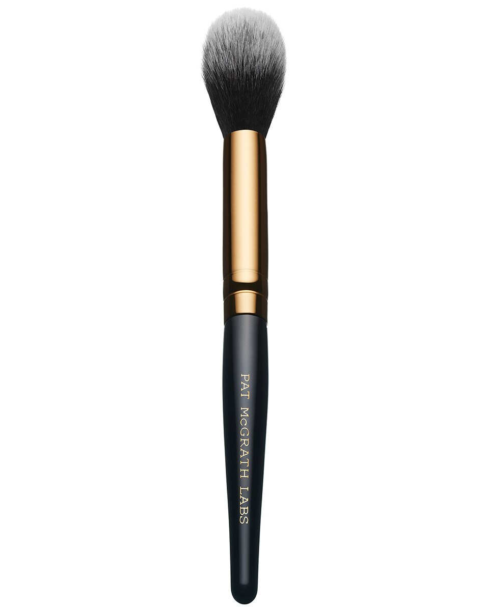 BLUSH BRUSH