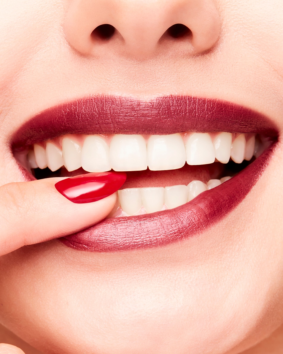 M.A.C WAKANDA FOREVER ROUGE À LÈVRES HYDRATANT - LONGUE TENUE DE 12H Thicker Than Water 4