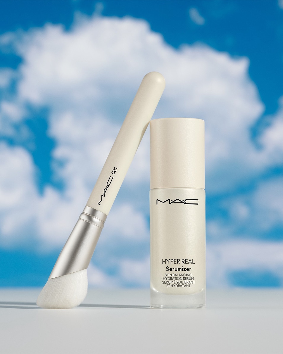 M.A.C 001 Serum + Moisturizer Brush Pinceau De Soins 1 ST 4