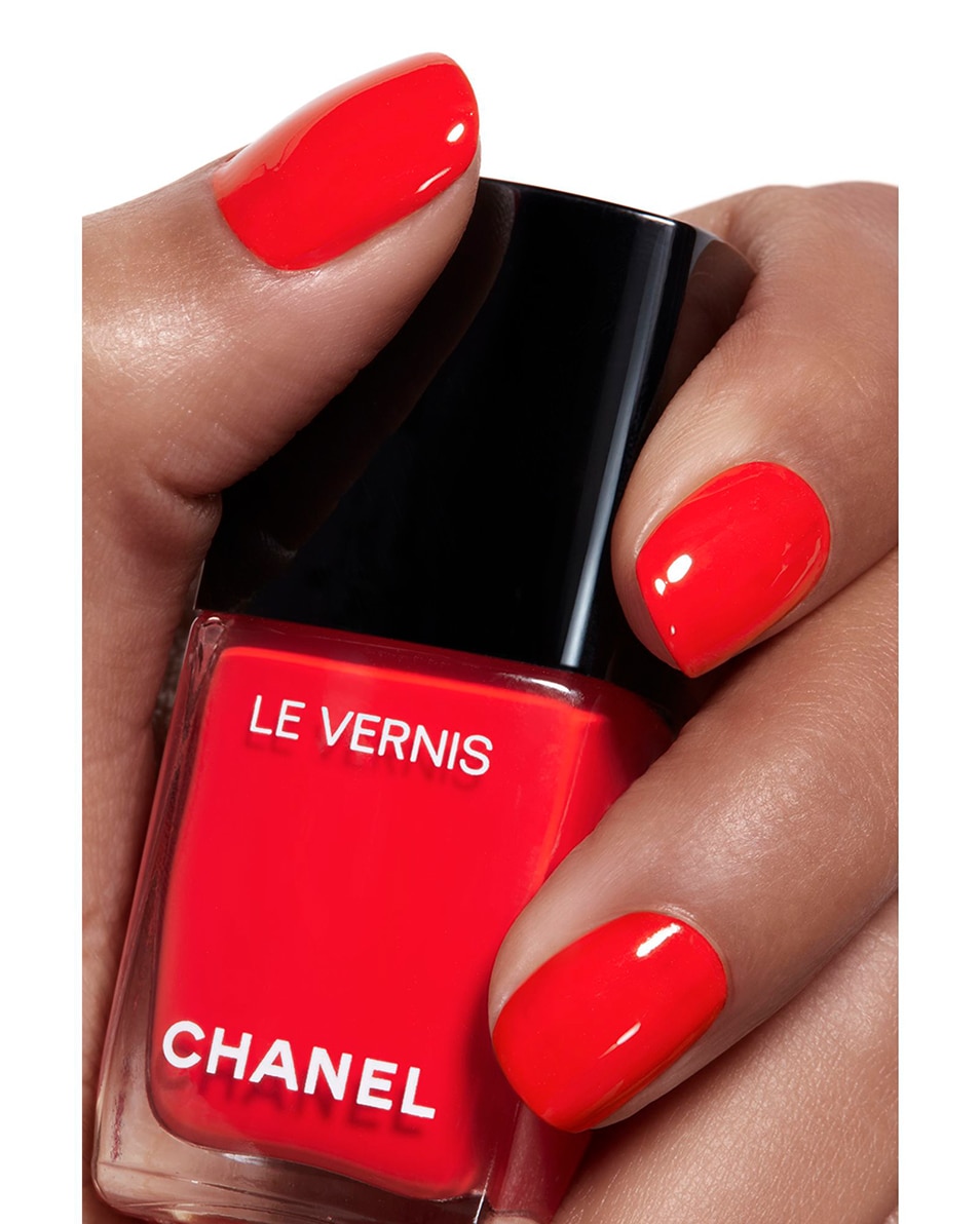 CHANEL LE VERNIS LONGUE TENUE 147 INCENDIAIRE 4