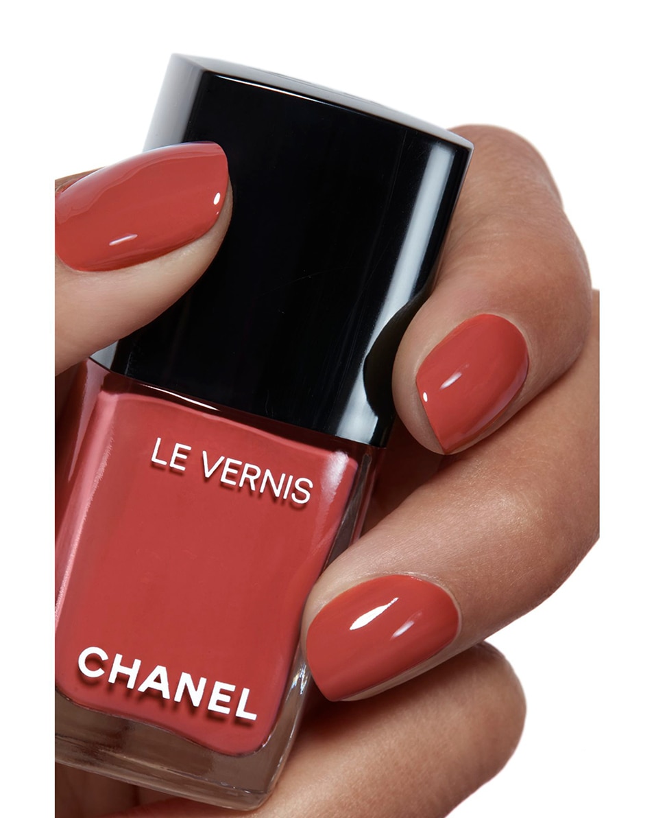 CHANEL LE VERNIS LONGUE TENUE 123 FABULISTE 4