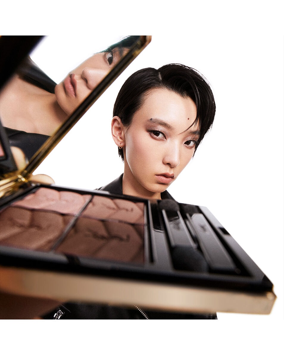 YVES SAINT LAURENT Couture Mini Clutch Oogschaduwpalet 100 - Stora Dolls 3