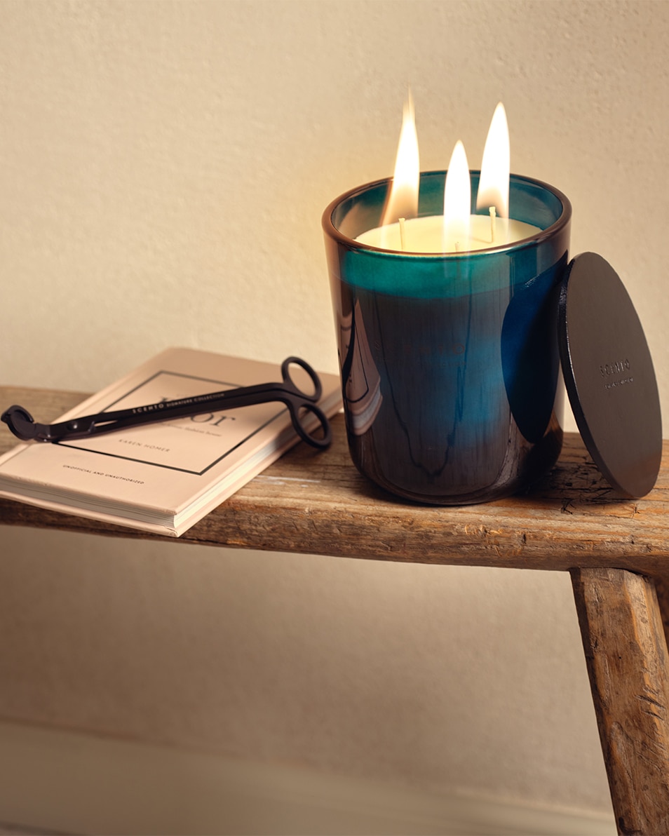 SCENTO SIGNATURE COLLECTION Vetiver Precieux GROTE KAARS 930 G 4