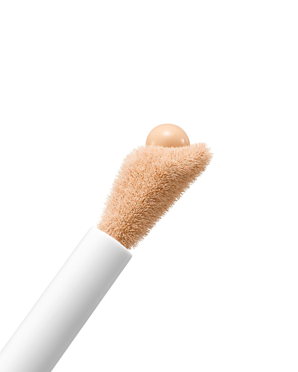 LANCÔME Teint Idole Ultra Wear Concelear Care&Glow Concealer 105W 4