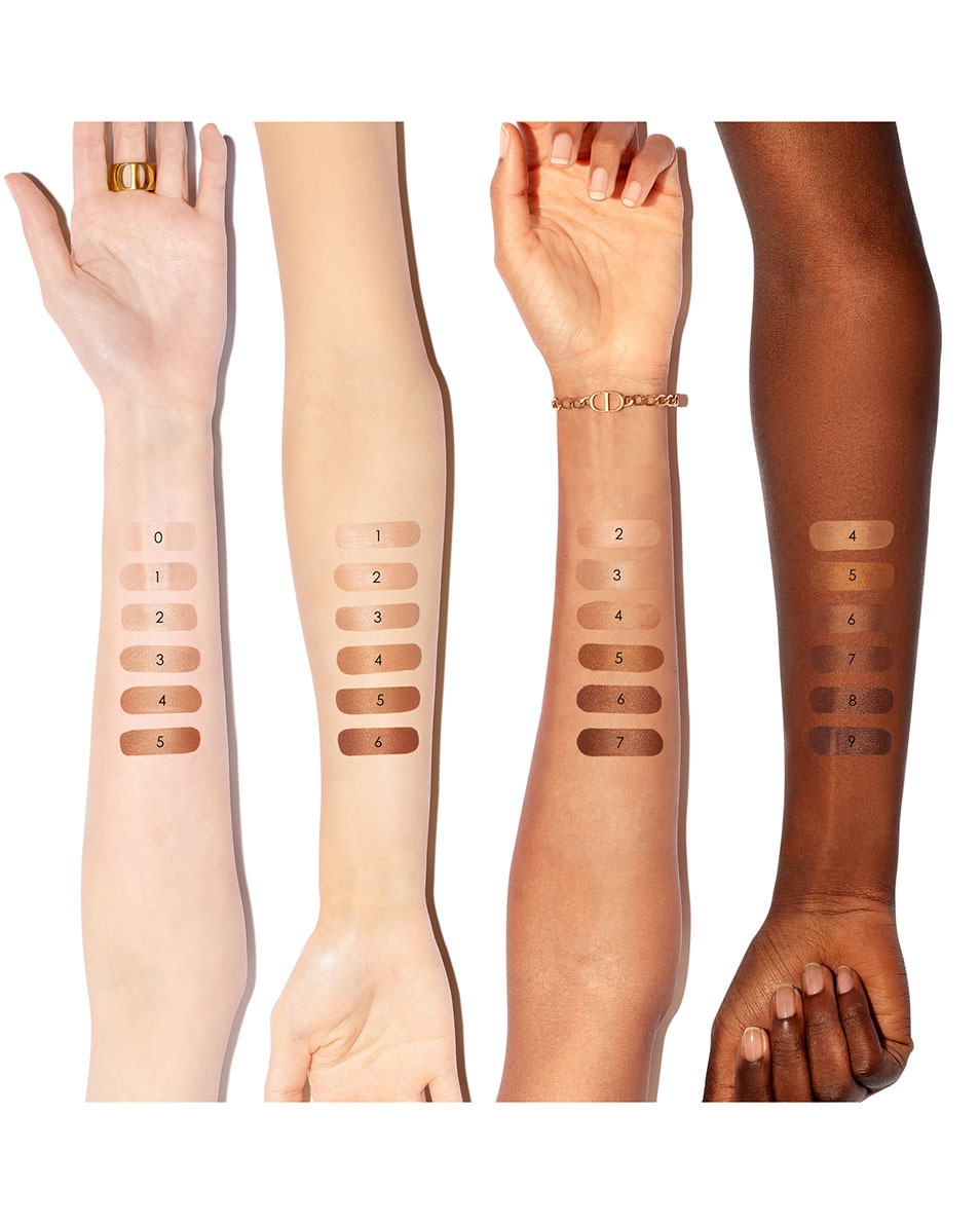 DIOR FOREVER Glow Star Filter - multifunctionele highlighter 0N 4