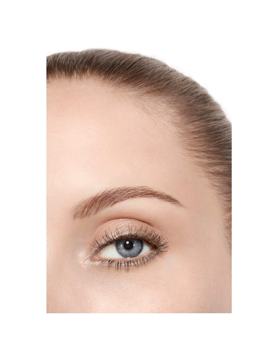 Chanel OMBRE ESSENTIELLE TOP COAT TOP COAT YEUX MULTI-USAGE BLANC PERLE 4