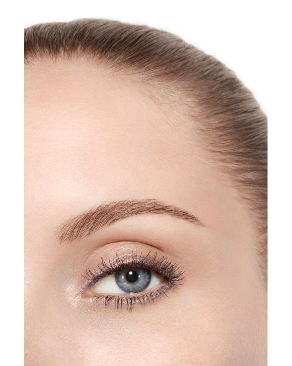 CHANEL OMBRE ESSENTIELLE MULTIFUNCTIONELE LANGHOUDENDE OOGSCHADUW BRUN TALPA 4