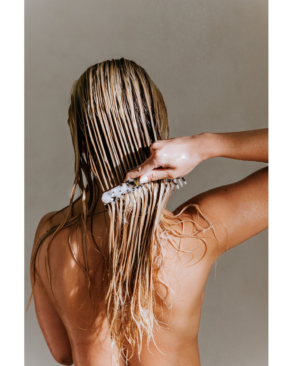 SELF Deep Nourishing Conditioner Conditioner - gevoelige huid - voedend 200 ML