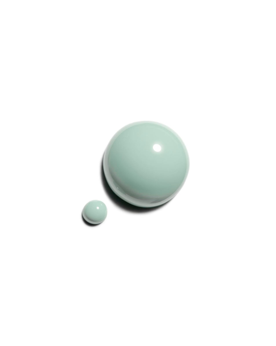 CHANEL LE VERNIS COULEUR ET BRILLANCE LONGUE TENUE ARTISTE 4