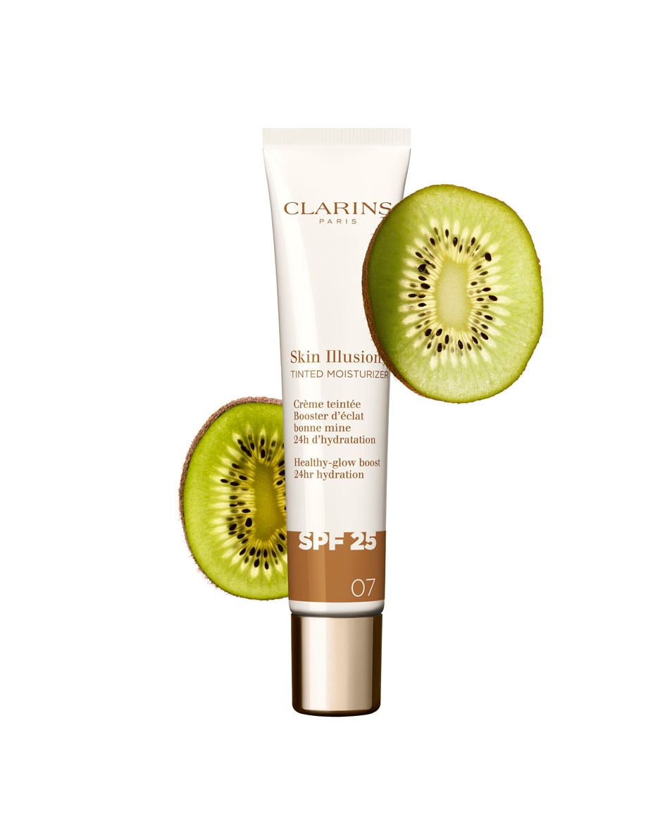 CLARINS Skin Illusion Tinted moisturizer SPF 25 7 2