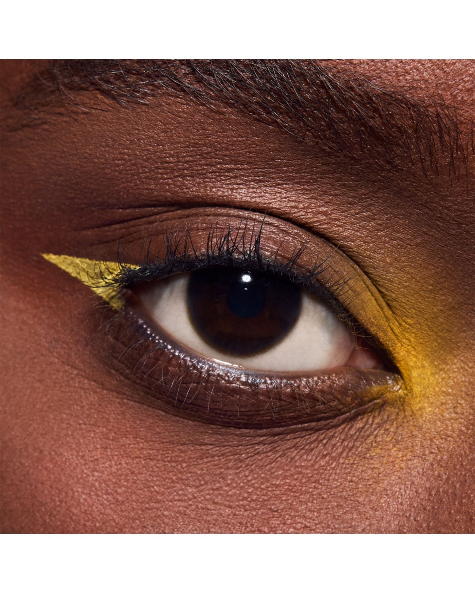 M.A.C COLOUR EXCESS CRAYON GEL EYELINER BANANAS 4