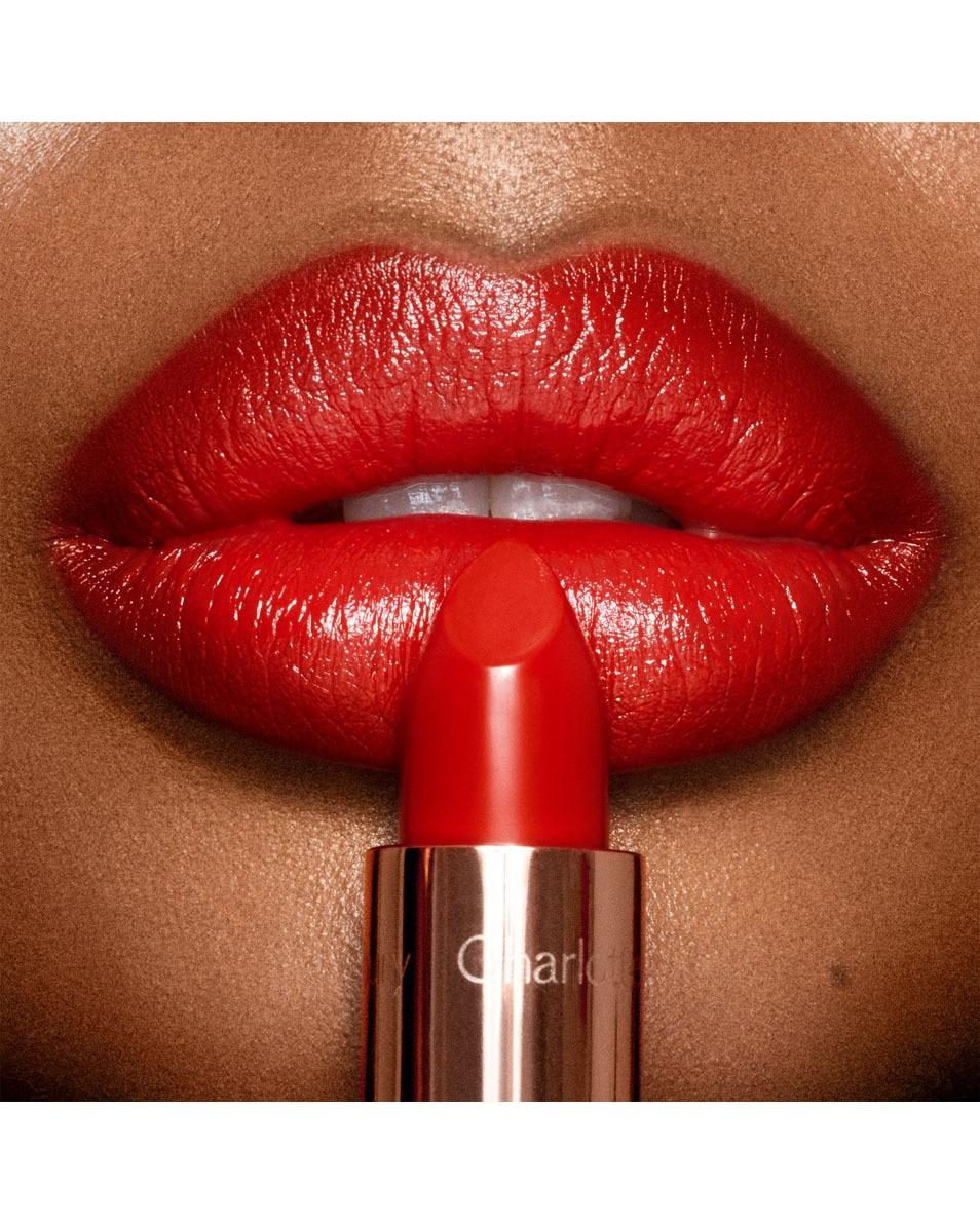 CHARLOTTE TILBURY K.I.S.S.I.N.G Rouge à lèvres KISS 'N' TELL 4