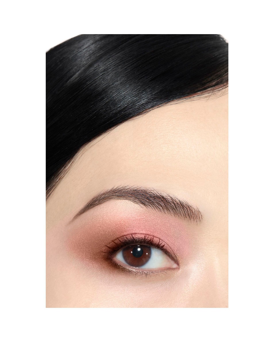 Chanel LES 4 OMBRES BOUTONS OMBRE À PAUPIÈRES EFFETS MULTIPLES BOUTONS MADEMOISELLE 2G 4