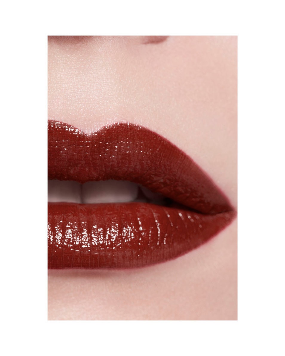 CHANEL ROUGE COCO LE ROUGE SATINÉ SOIN HYDRATANT ET LISSANT LONGUE TENUE 114 LOS ANGELES 4