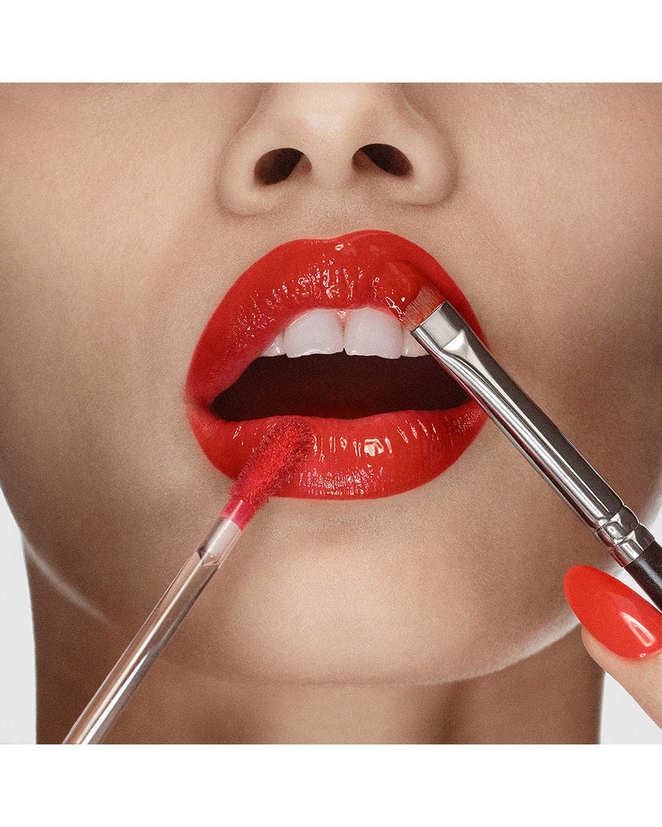 M.A.C LIPGLASS Cushion High-Pigment Oil Gloss ultra-brillant et non collant Mauvement 4
