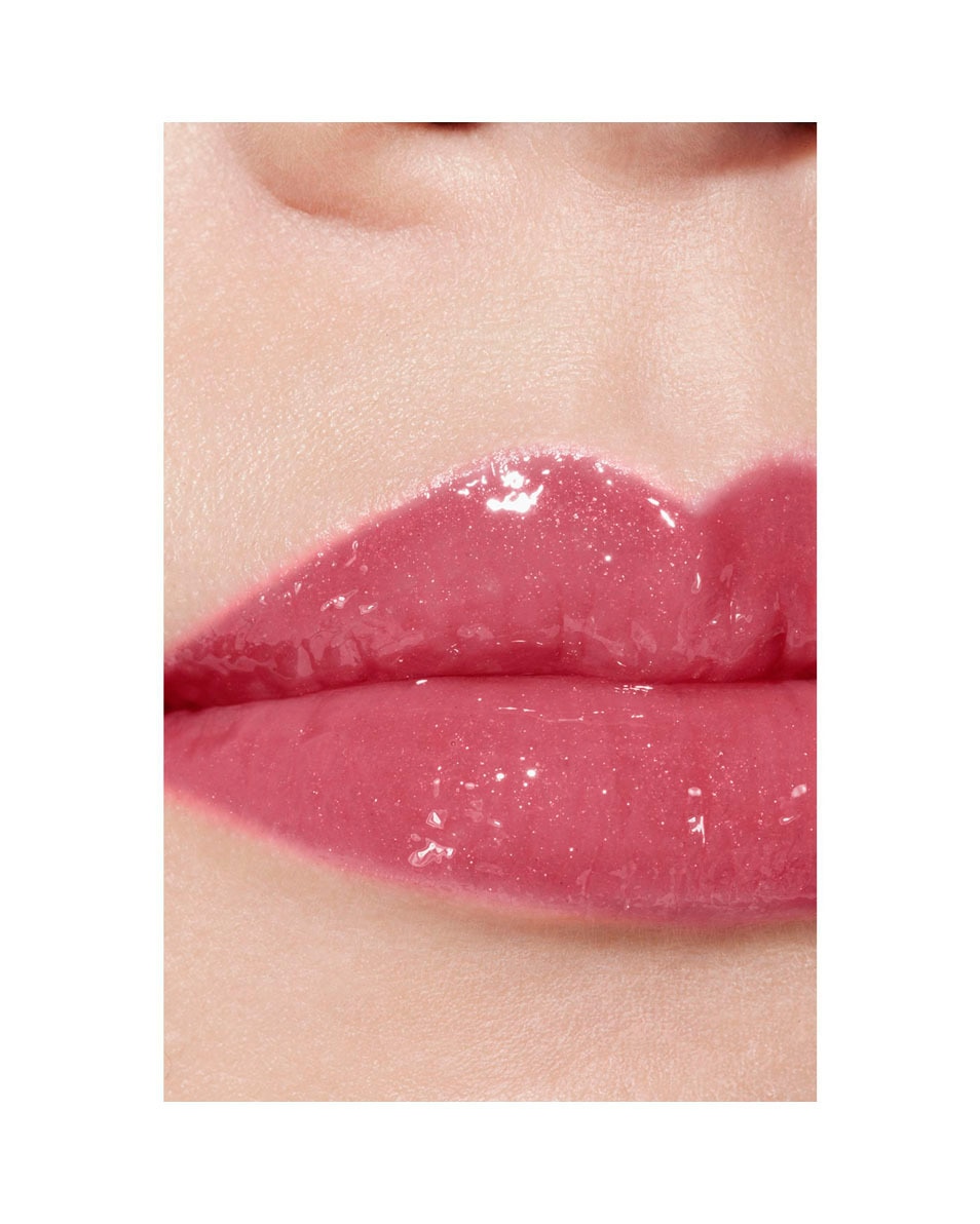CHANEL ROUGE COCO HYDRA GLOSS LE GLOSS HAUTE BRILLANCE HYDRATANT ET LISSANT 446 NACRE 4